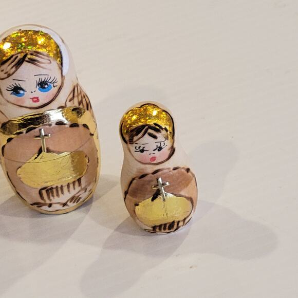 Vtg Russian Burned Wood Hand Painted Matryoshka Nesting Dolls Set of 5 Orthodox - Picture 9 of 14